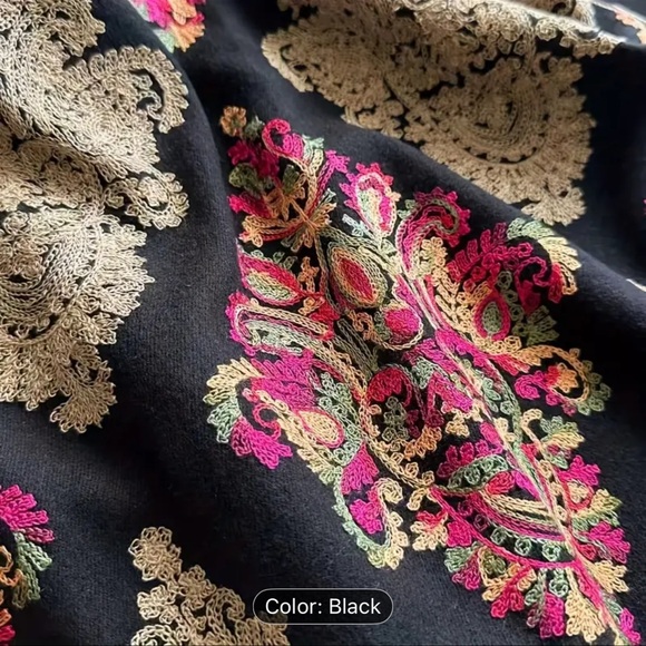 Black Floral winter Shawl - Picture 5 of 5